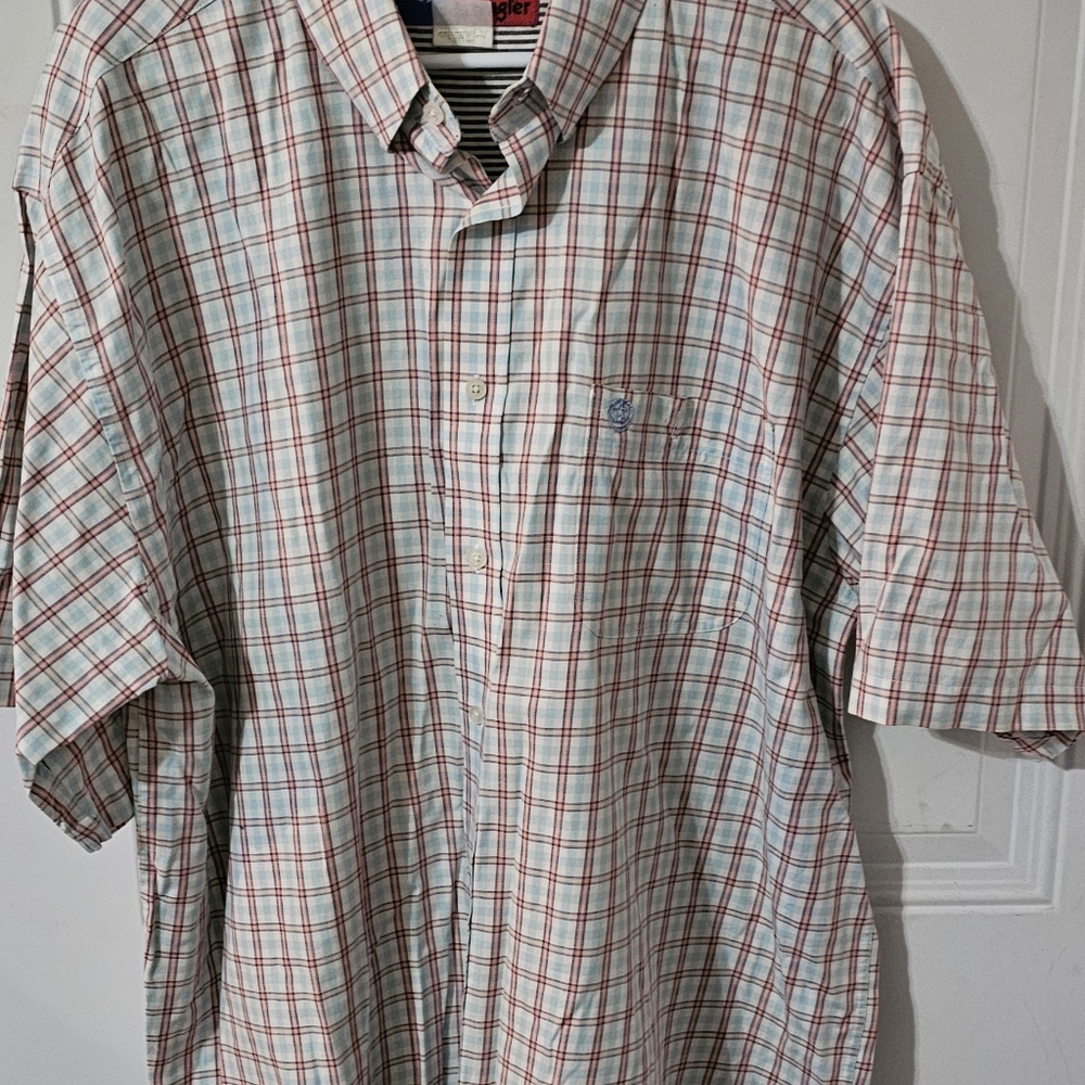 Mens short sleeve shirt